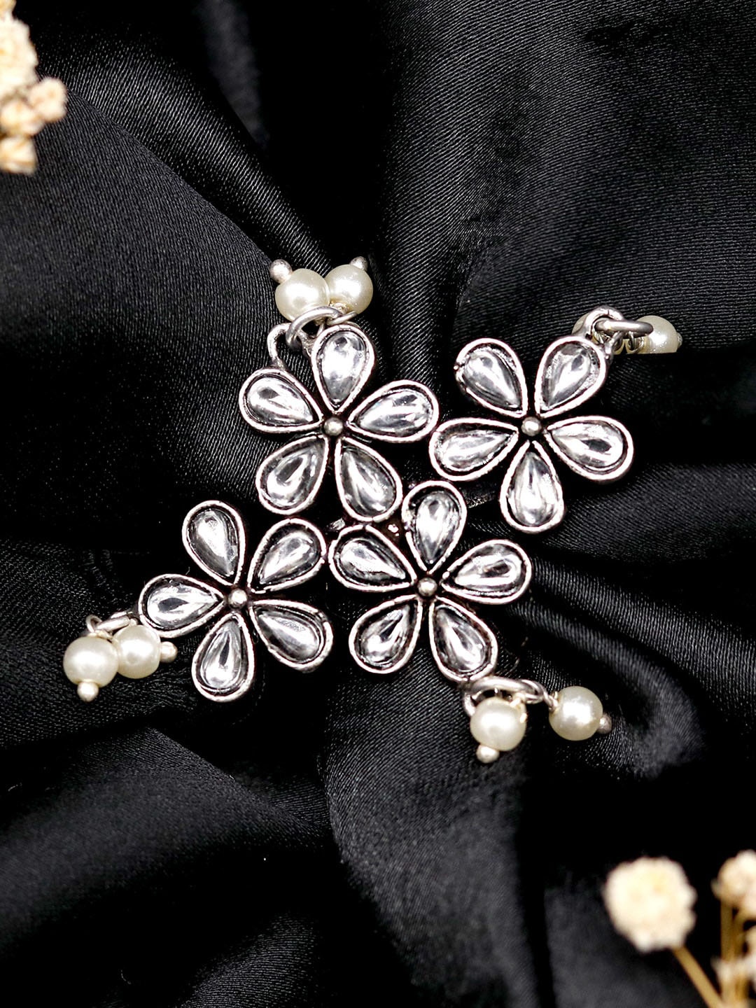 TEEJH Oxidised Silver-Toned White Floral Polki Beaded Finger Ring