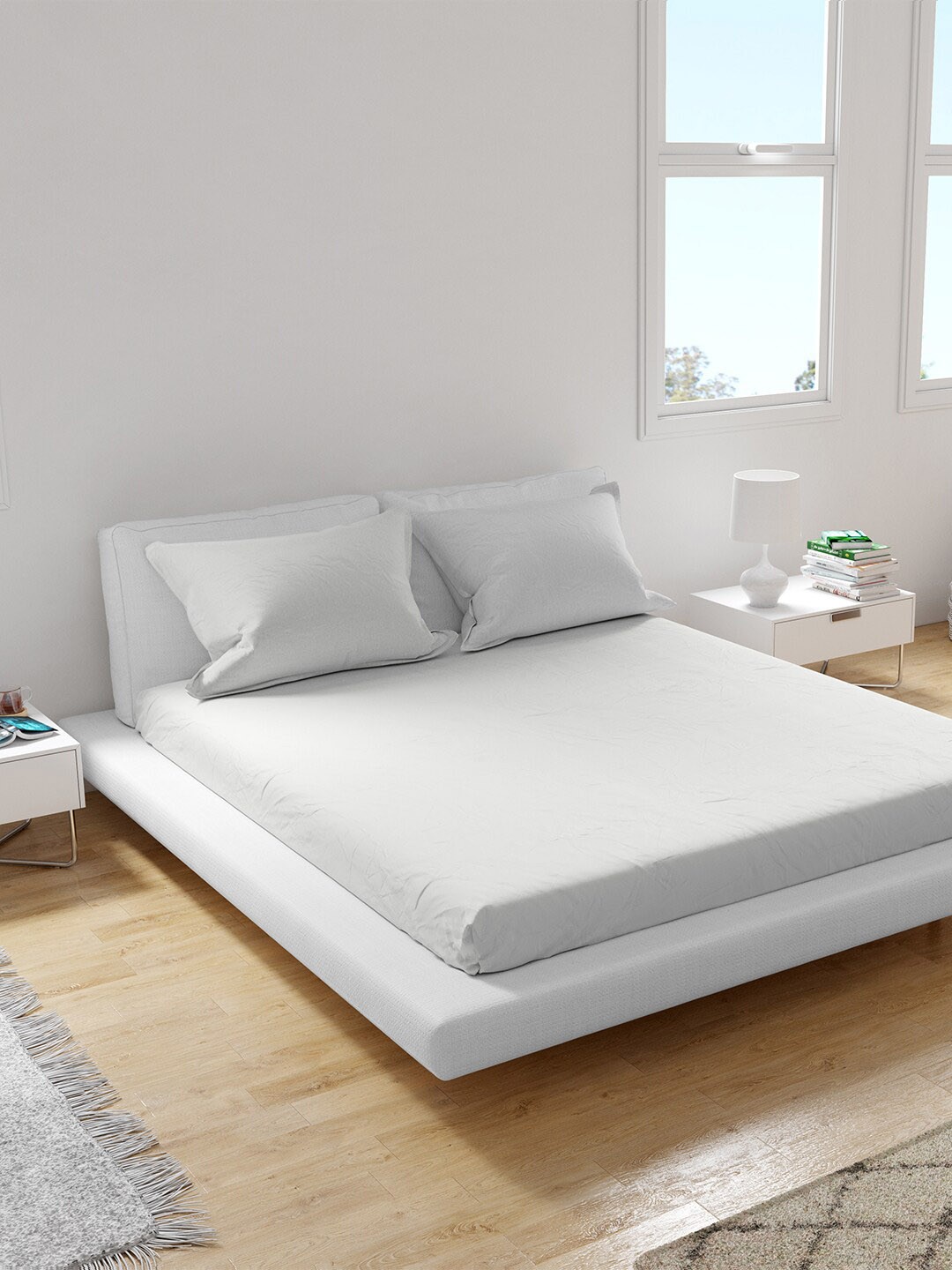 

Himeya White 300 TC King Sustainable Bedsheet with 2 Pillow Covers