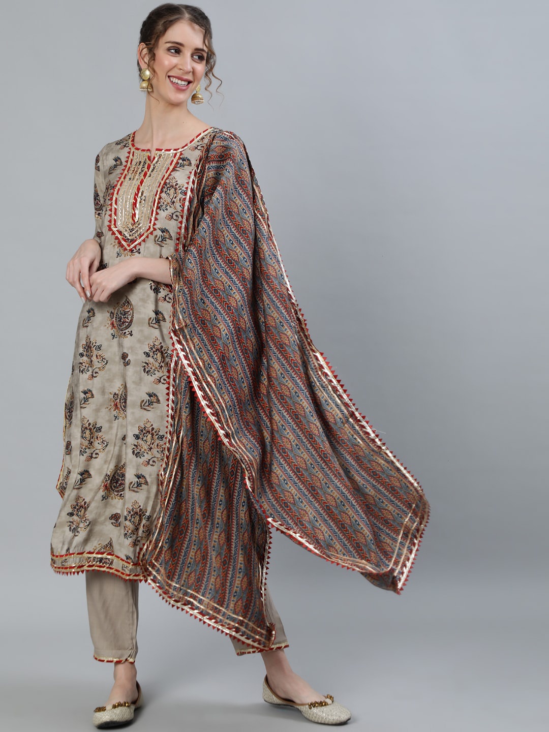 

Ishin Women Grey Ethnic Motifs Printed Gotta Patti Pure Silk Kurti with Trousers & Dupatta