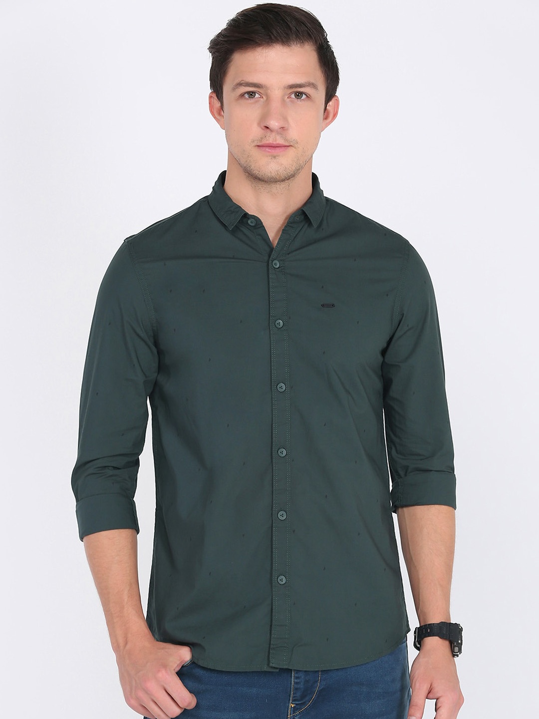 

Lee Men Green Slim Fit Casual Shirt