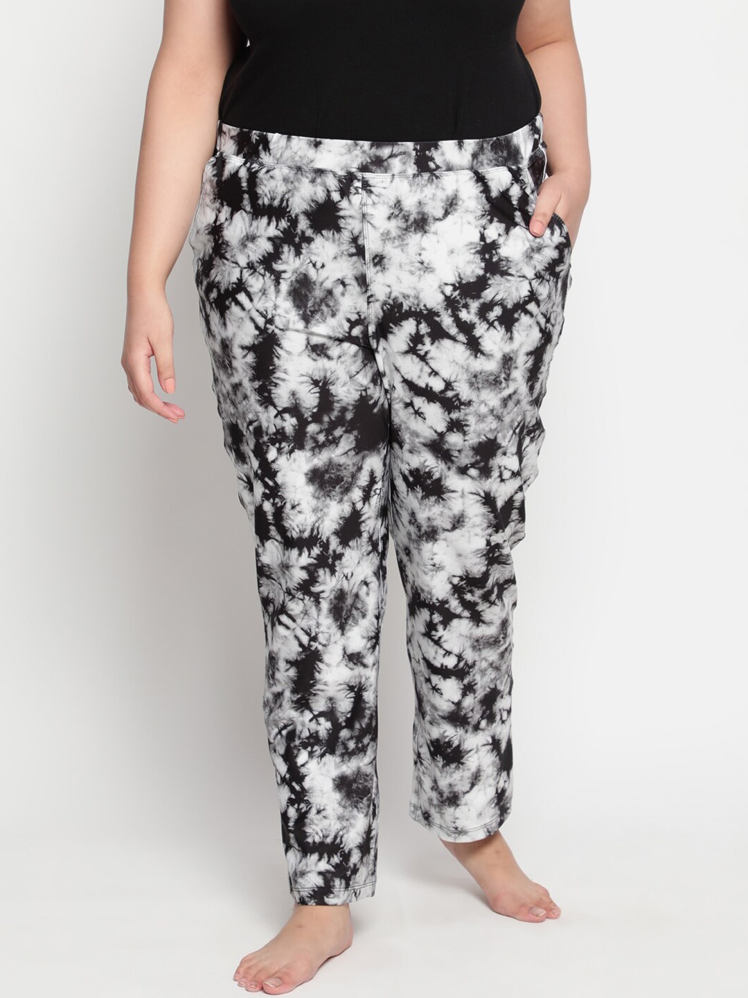 

Amydus Women Black Tie Dye Printed Lounge Pants