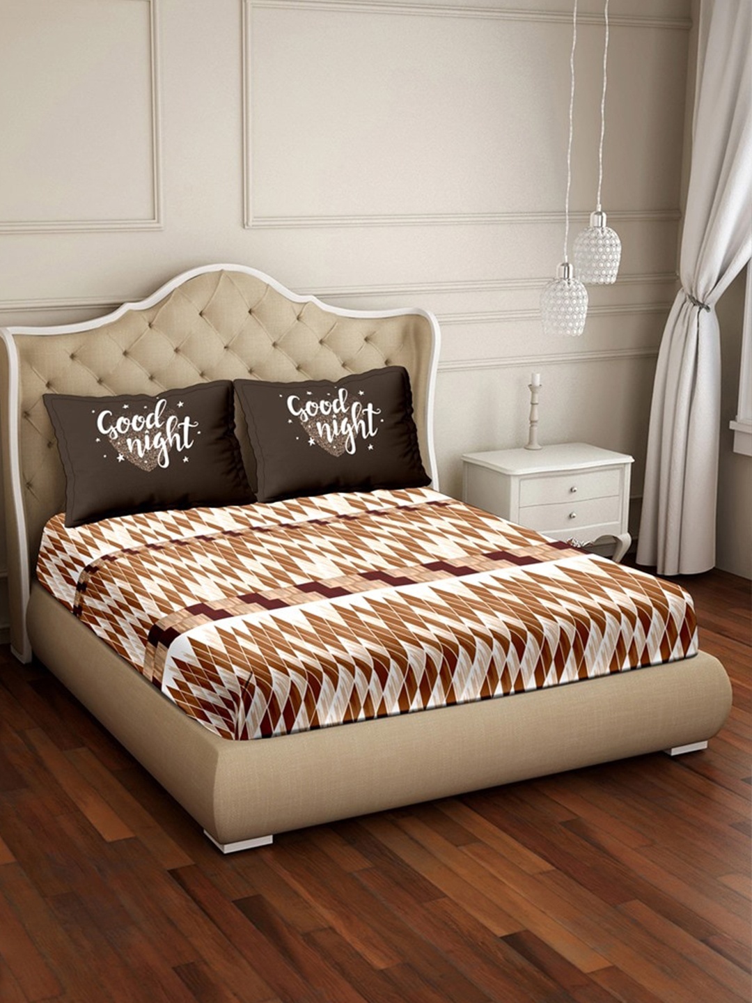 

BELLA CASA Brown & White Geometric 250 TC King Bedsheet with 2 Pillow Covers