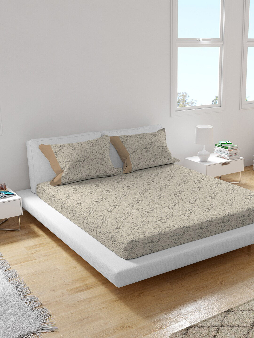 

Himeya Beige & Grey 400 TC King Sustainable Bedsheet with 2 Pillow Covers