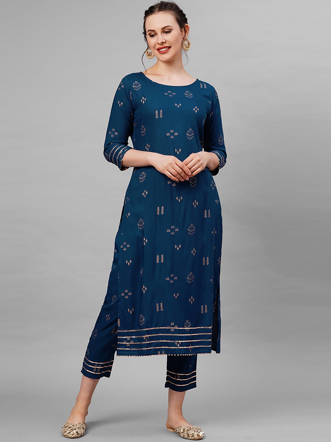 

Indo Era Women Navy Blue Foil Printed Straight Kurta with Trousers