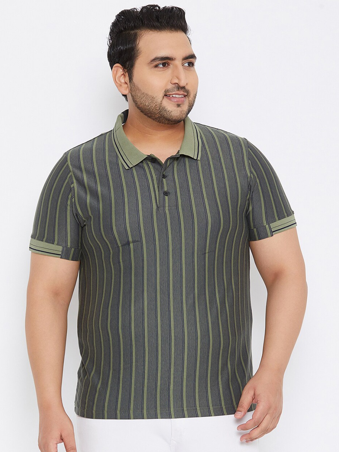 

Instafab Plus Men Olive Striped T-shirt