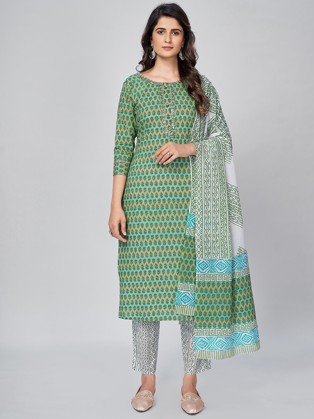 

Vbuyz Women Green Ethnic Motifs Printed Kurta with Trousers & Dupatta