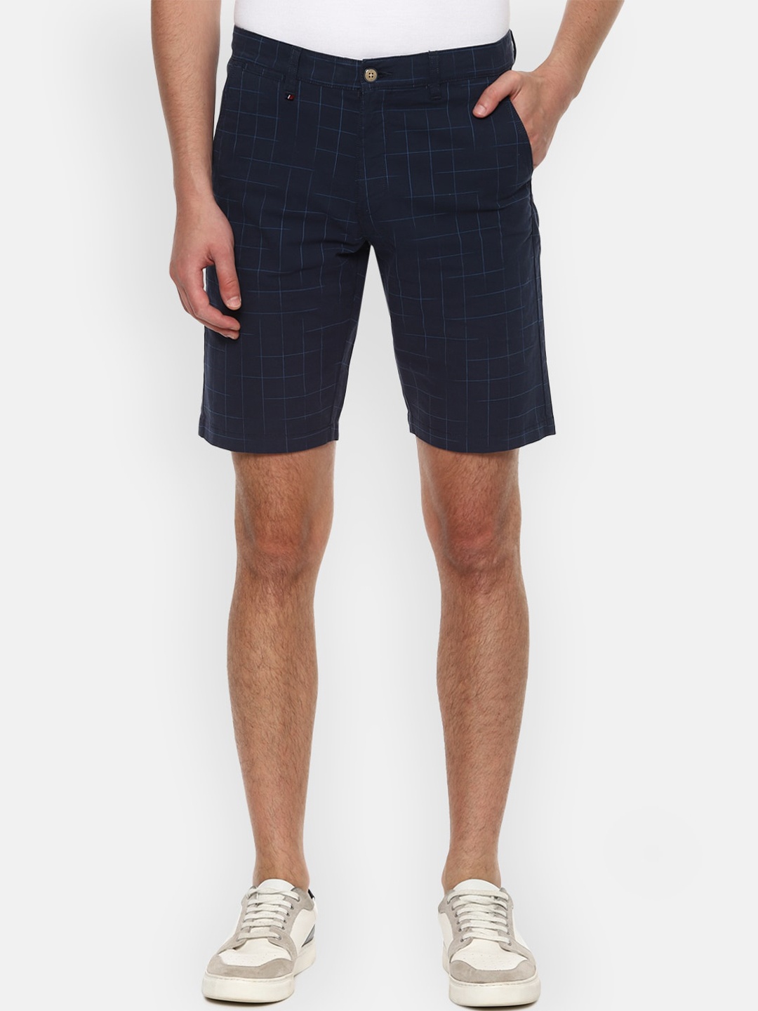 

Louis Philippe Sport Men Navy Blue Checked Printed Slim Fit Mid-Rise Denim Shorts
