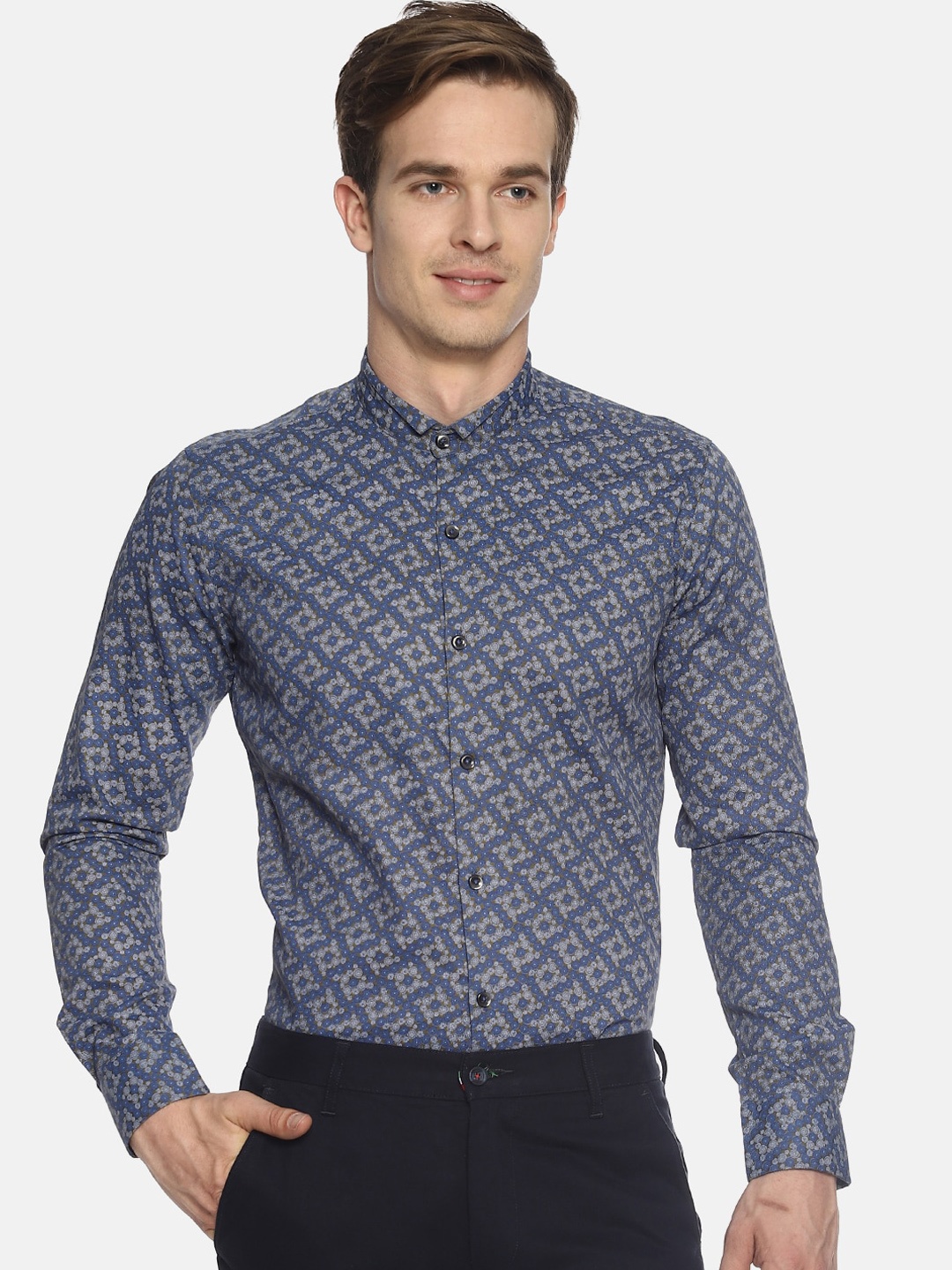 

COUPER & COLL Men Blue Printed Casual Shirt