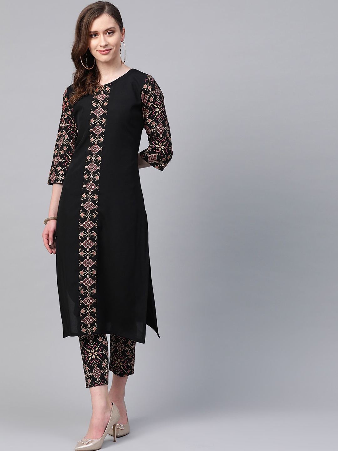 

ZIYAA Women Black Geometric Yoke Design Flared Sleeves Thread Work Crepe Kurta