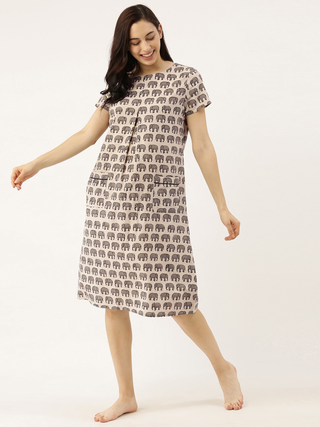 

Bannos Swagger Beige Printed Nightdress