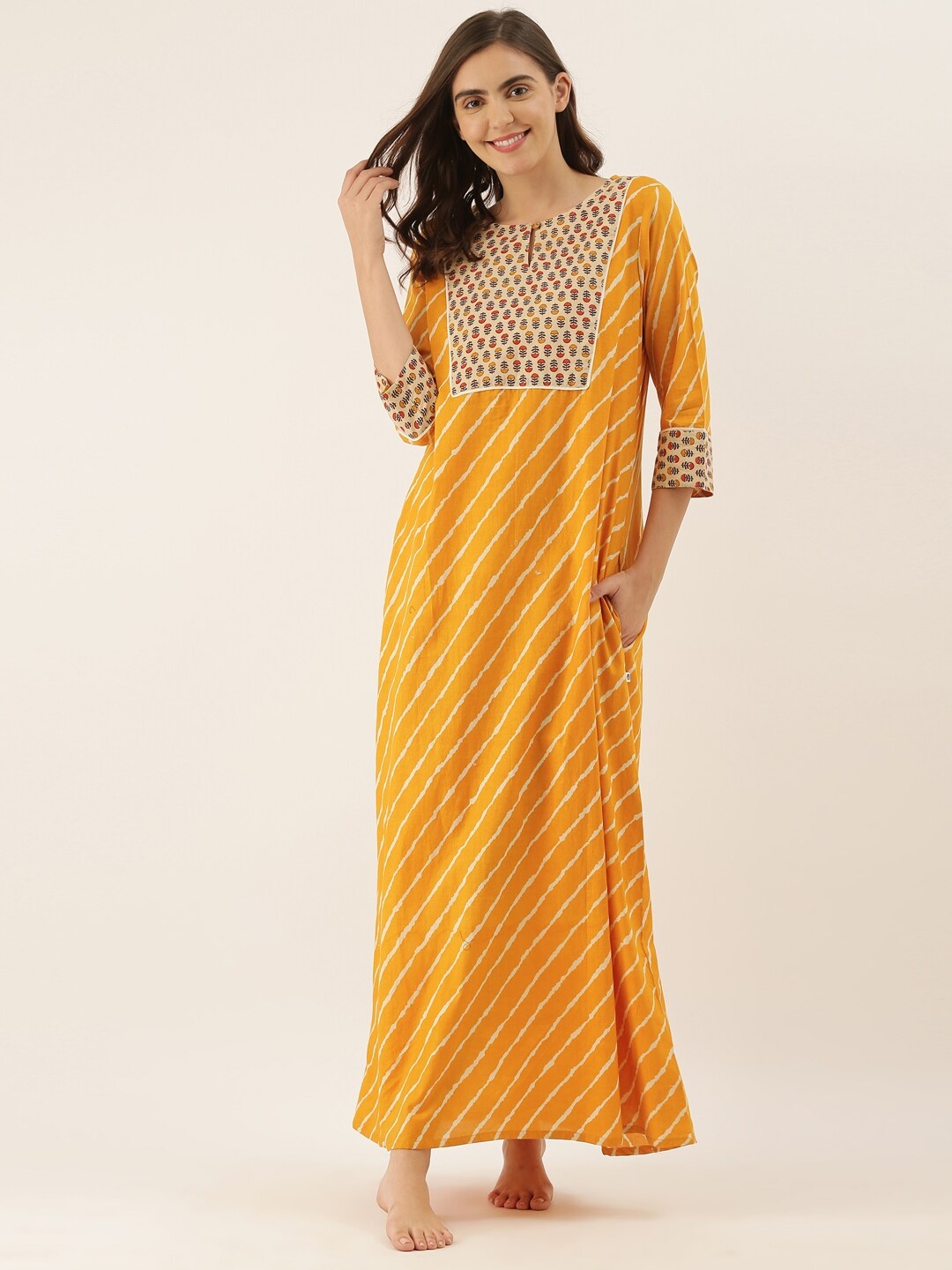 

Bannos Swagger Yellow Printed Maxi Nightdress