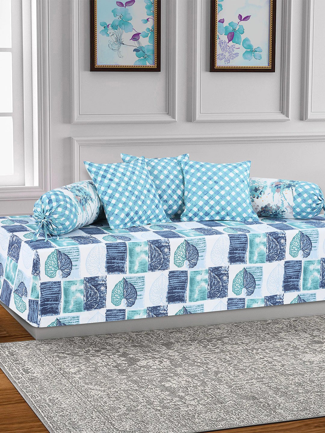 

Salona Bichona Set Of 6 Blue & White Printed Bedsheet With Bolster & Cushion Covers