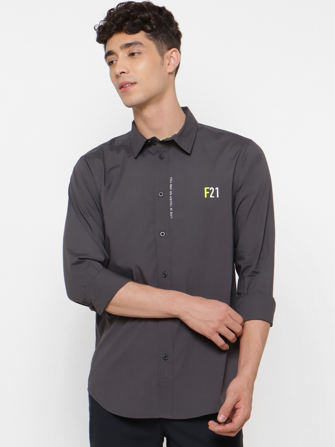 

FOREVER 21 Men Grey F21 Printed Casual Shirt