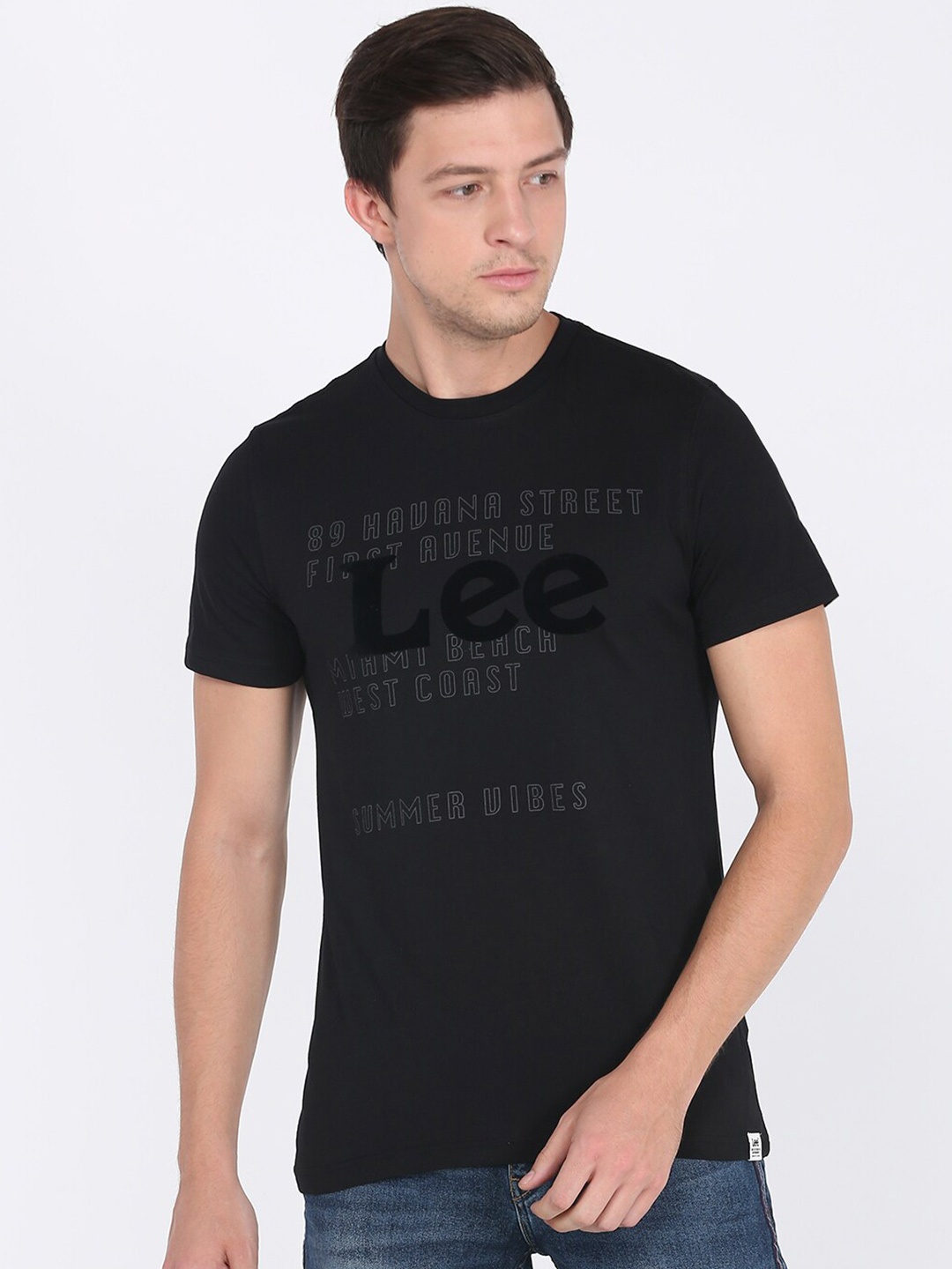 

Lee Men Black Typography Printed Raw Edge T-shirt