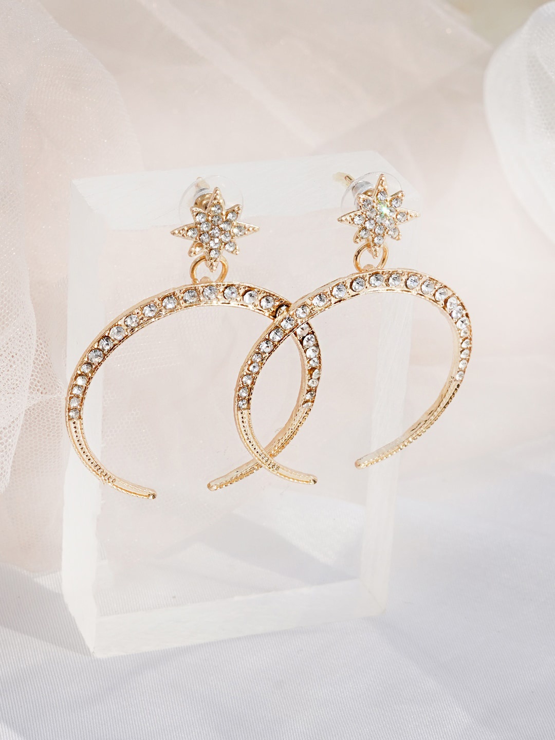 

JOKER & WITCH Gold-Plated Contemporary Drop Earrings
