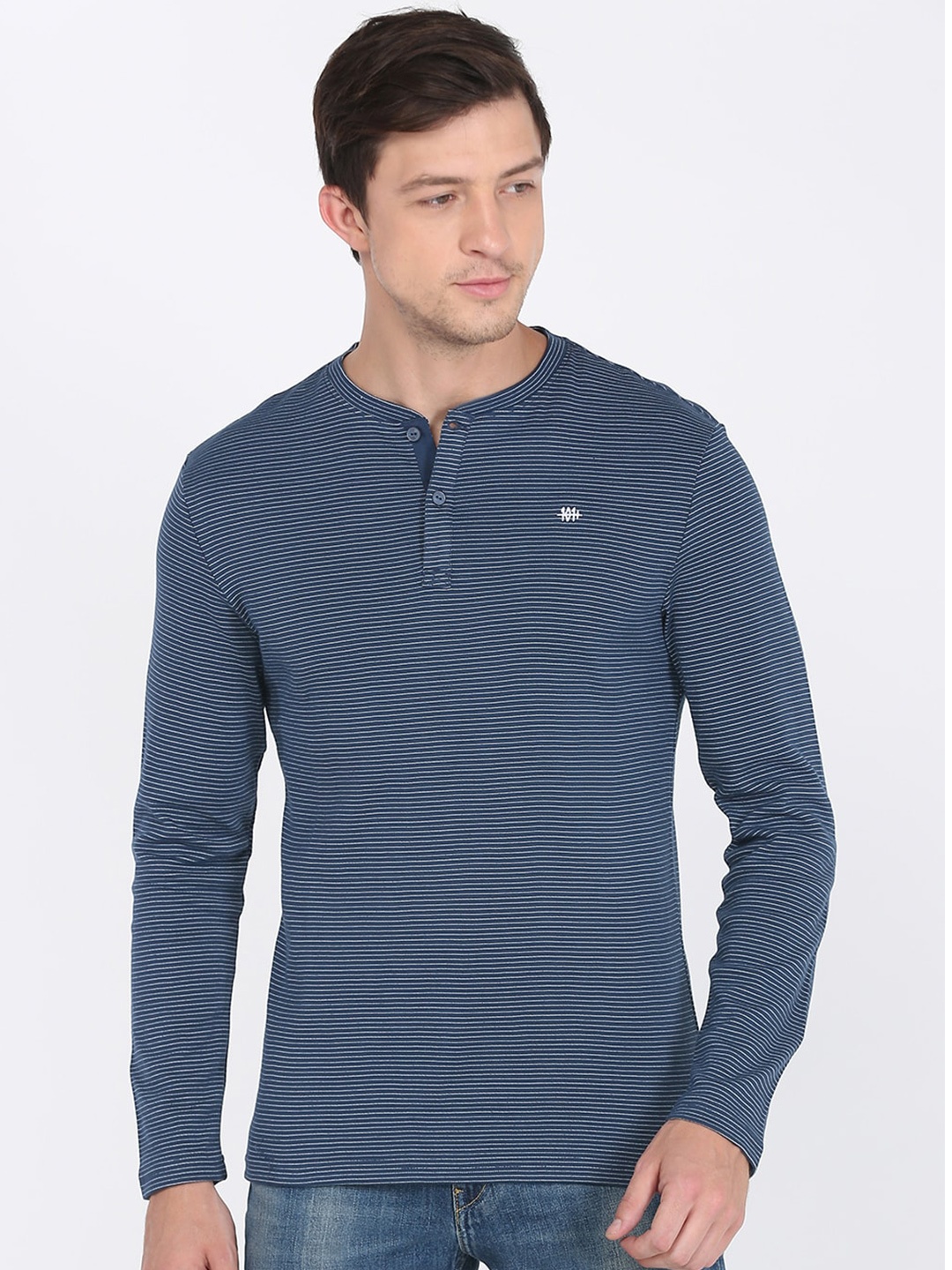 

Lee Men Blue Striped Henley Neck T-shirt