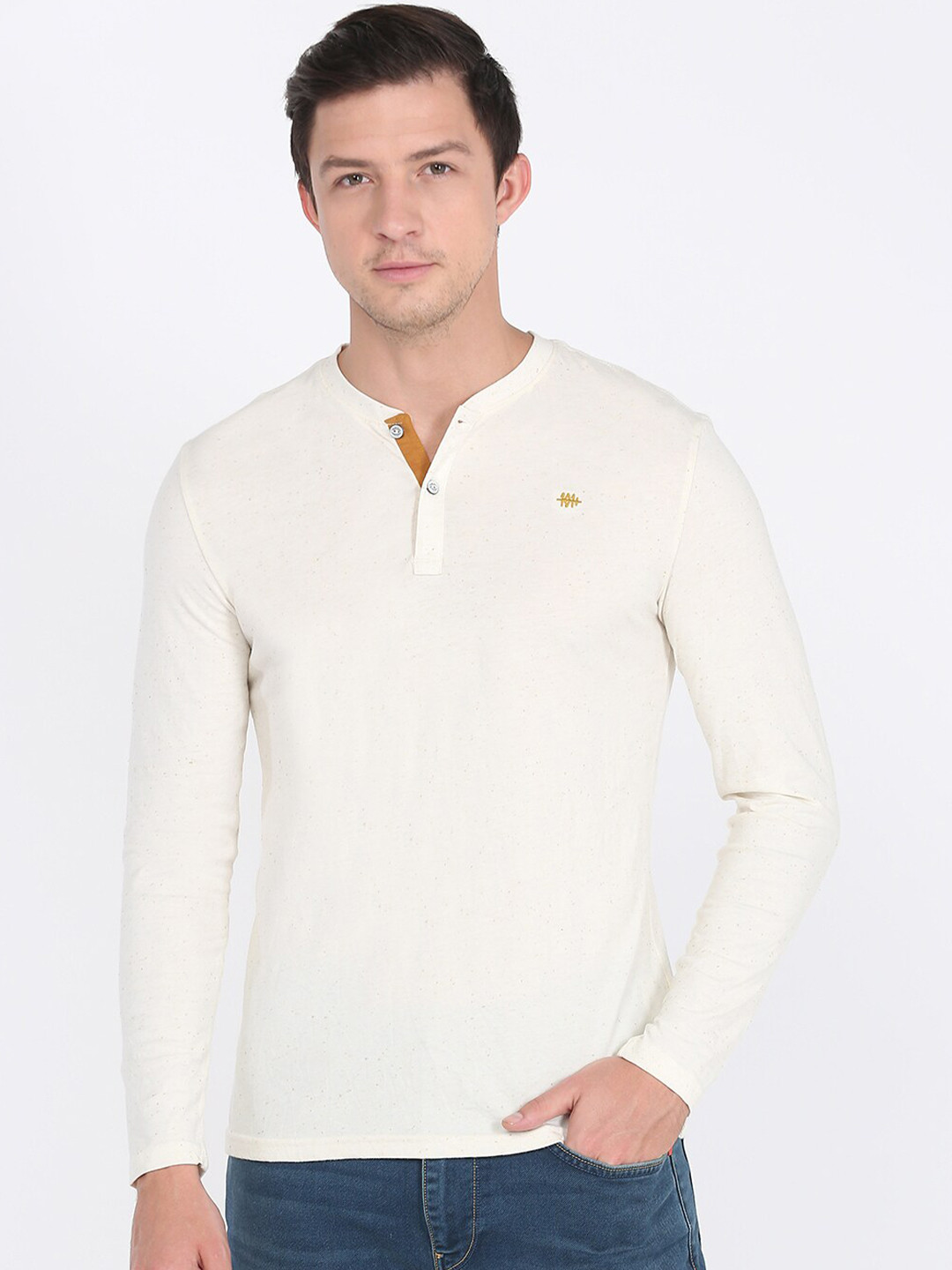 

Lee Men Cream-Coloured Henley Neck T-shirt