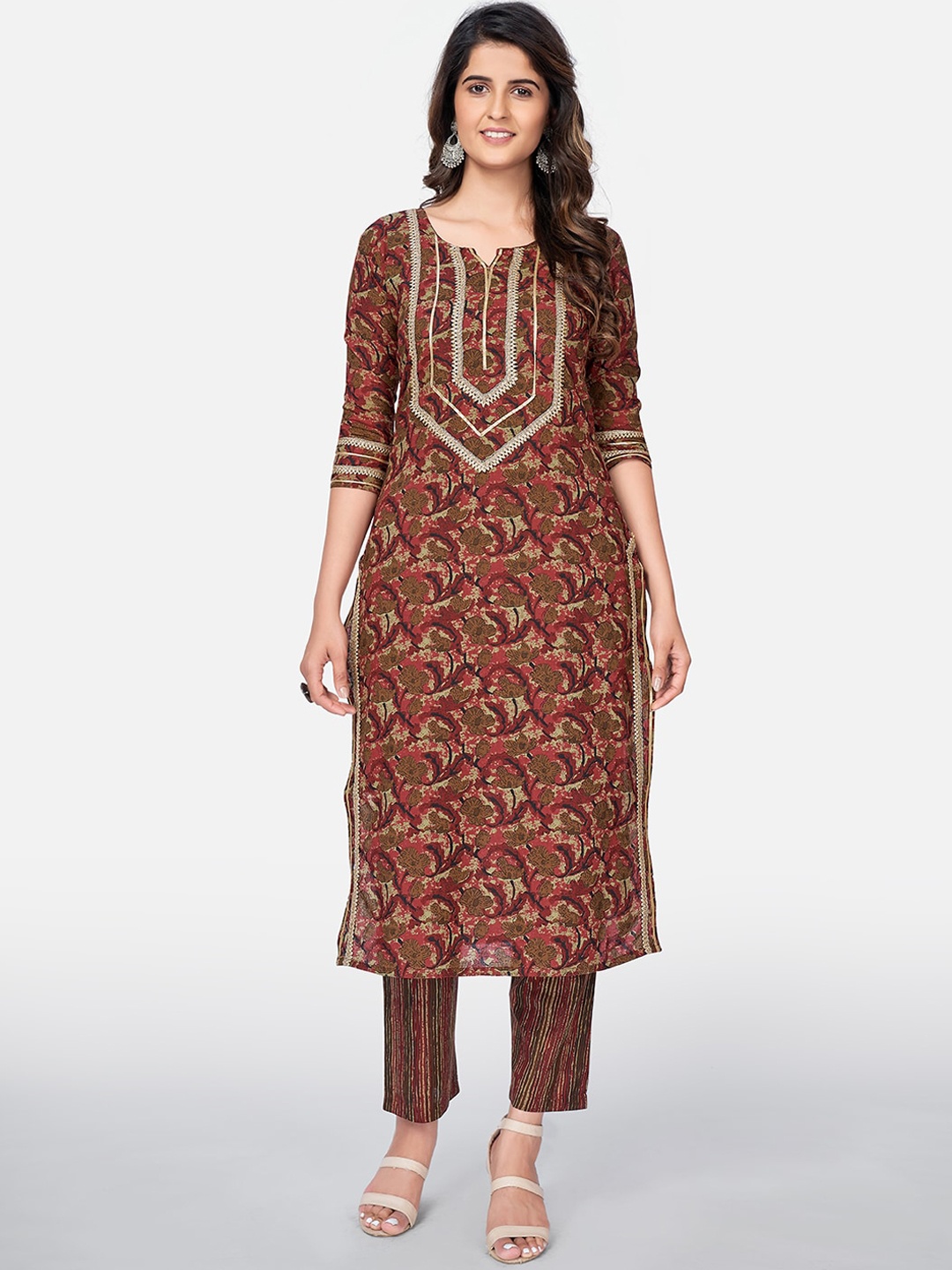 

Vbuyz Women Brown Ethnic Motifs Printed Kurta with Trousers