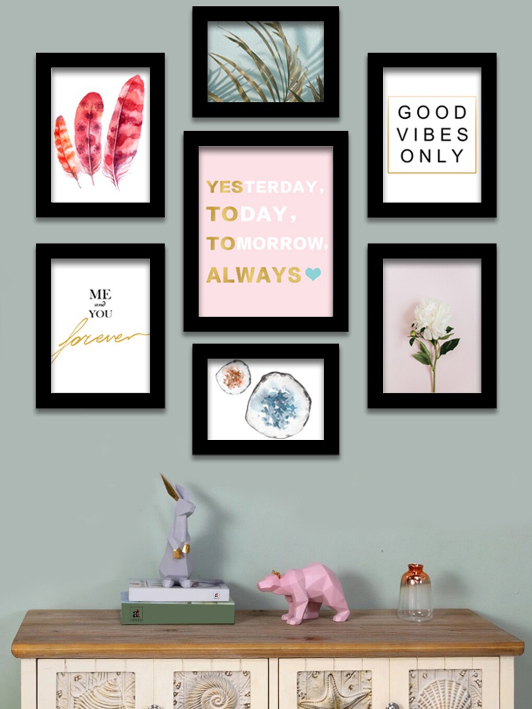 

Art Street Set of 7 Black & White Wall Paintings