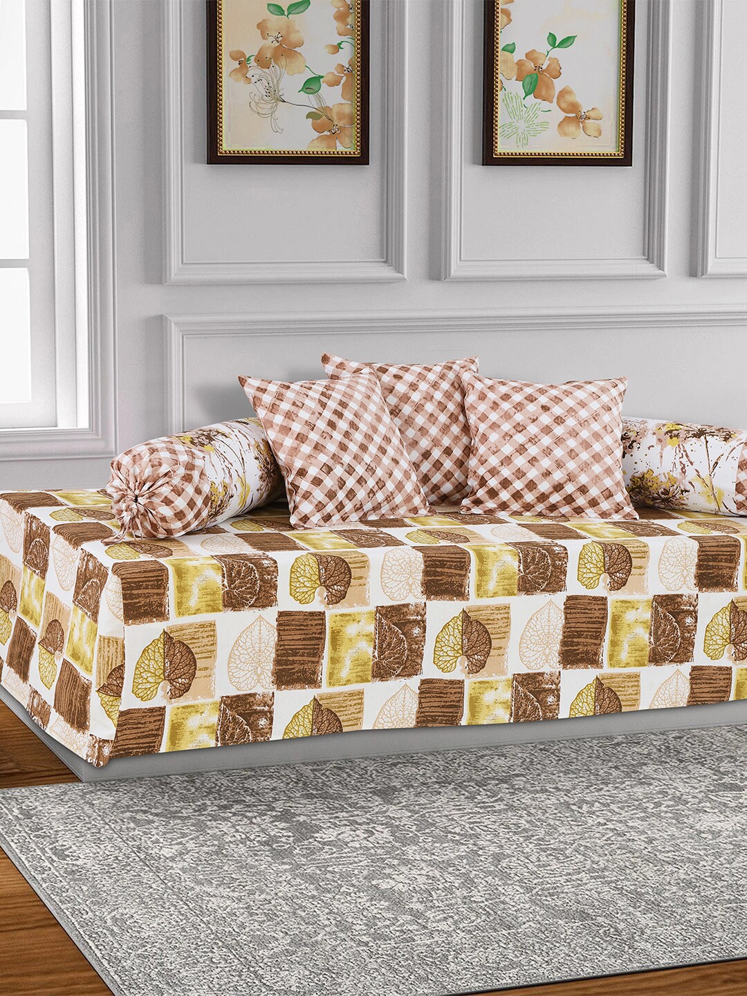

Salona Bichona Set Of 6 Floral & Geometric Print Bedsheet With Bolster & Cushion Covers, Beige