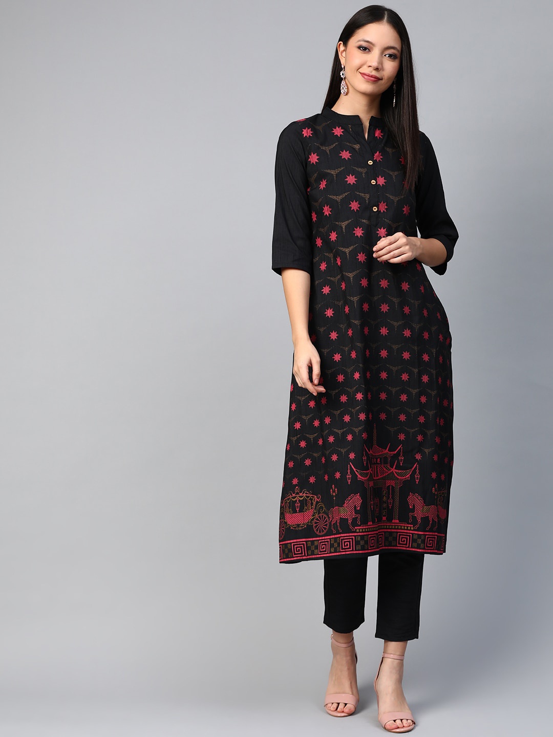 

ZIYAA Women Black Geometric Printed Kurta