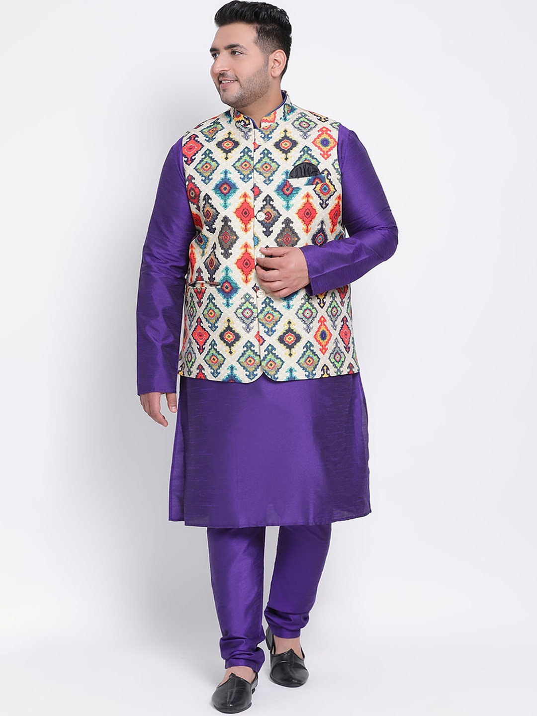 

hangup plus Men Multicoloured Dupion Silk Kurta with Churidar & Nehru Jacket, Multi