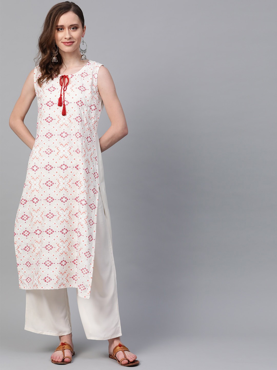 

ZIYAA Women Cream-Coloured Geometric Printed Keyhole Neck Kurta