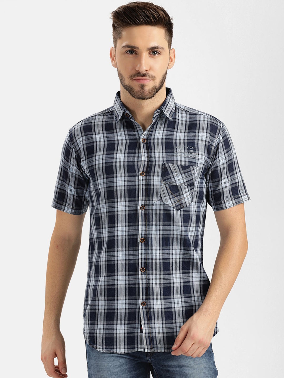

V2 Value & Variety Men Blue Slim Fit Tartan Checks Casual Shirt
