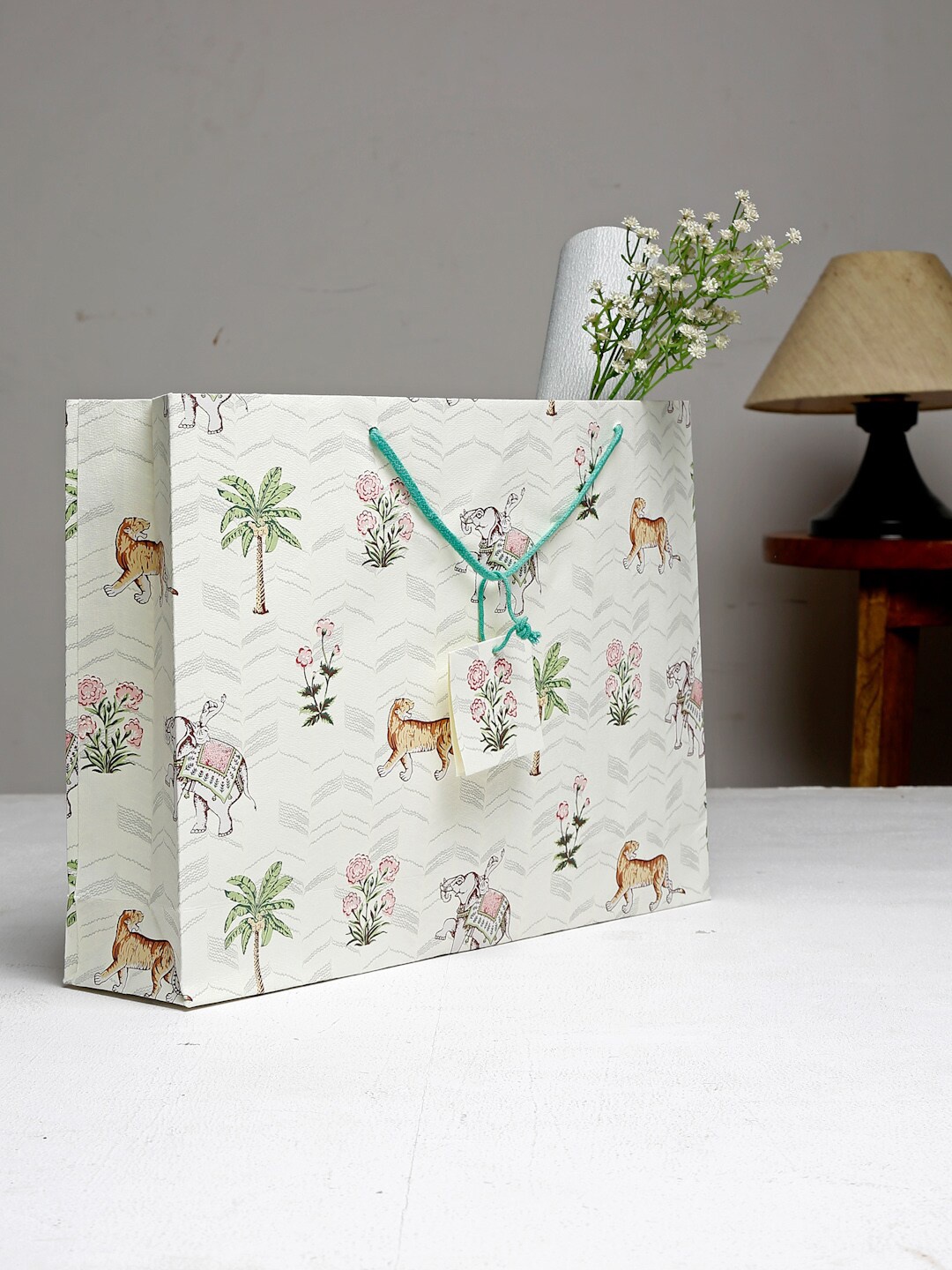 

Fabindia Off-White & Green Rantham Printed Paper Bag With Tissue