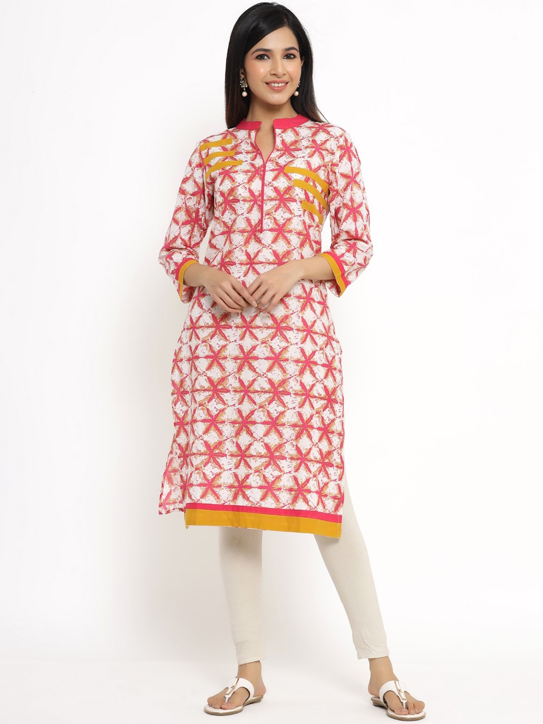 

Aprique FAB Women Pink Floral Printed Kurta