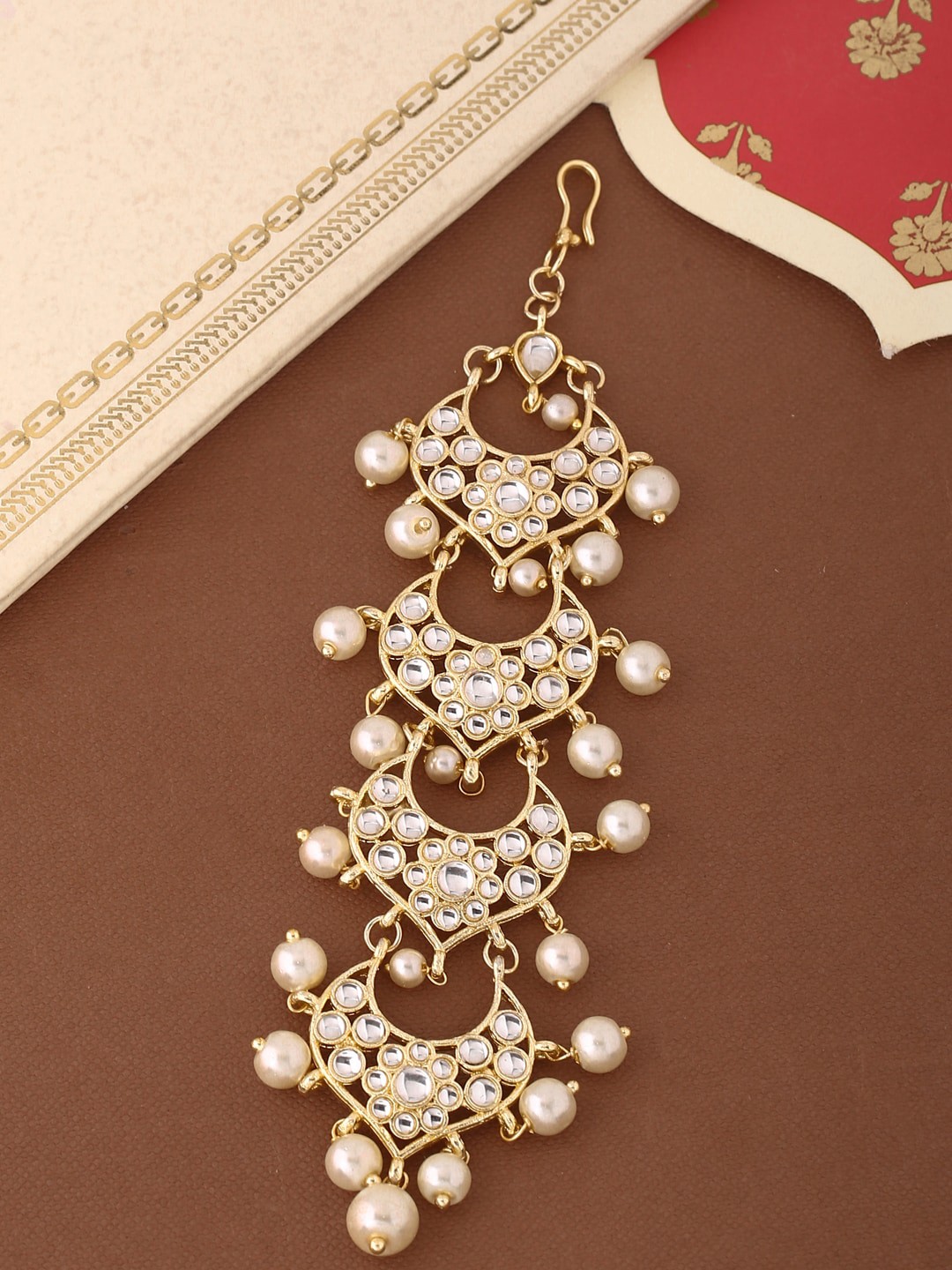 

Shoshaa Gold-Plated White Stone-Studded & Beaded Handcrafted Maang Tikka