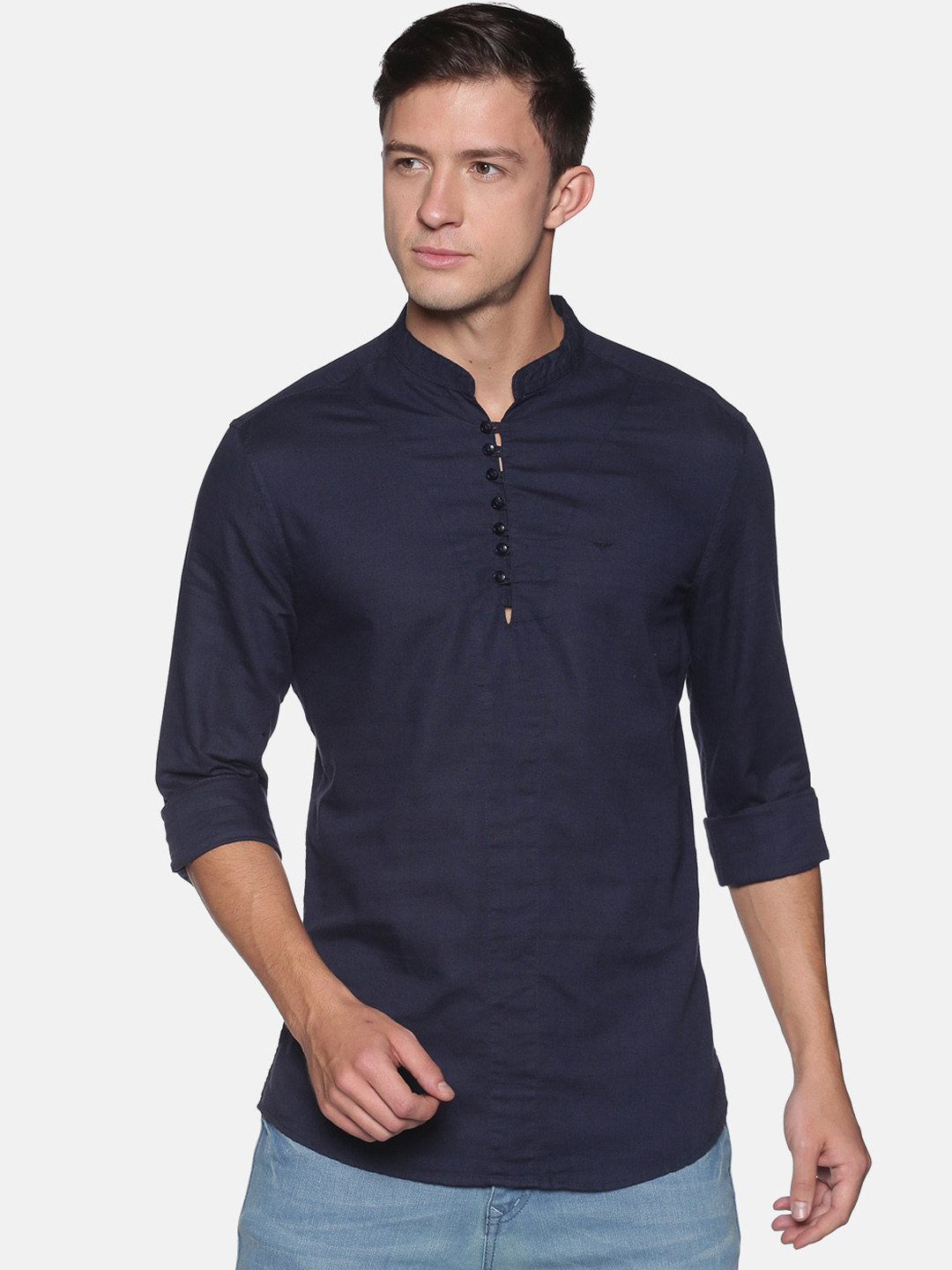 

SHOWOFF Men Navy Blue Solid Slim Fit Casual Shirt