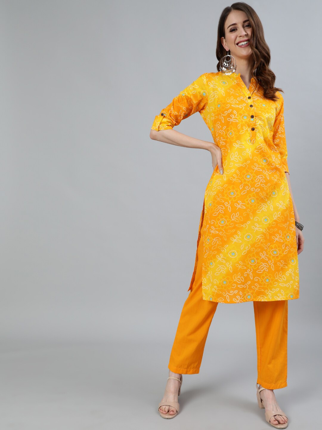 

Ishin Women Mustard Yellow Floral Printed Bandhani Pure Cotton Kurta With Trousers