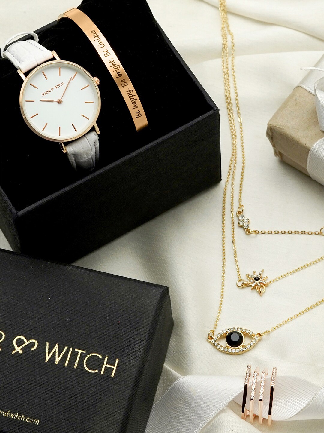 

JOKER & WITCH Women White & Gold-Toned Fantasy Love Stack Accessory Gift Set JWLS140