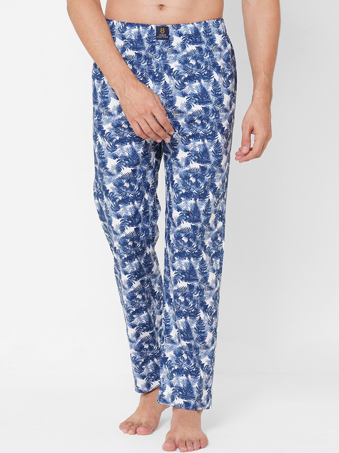 

URBAN SCOTTISH Men Blue & White Printed Pure Cotton Lounge Pants