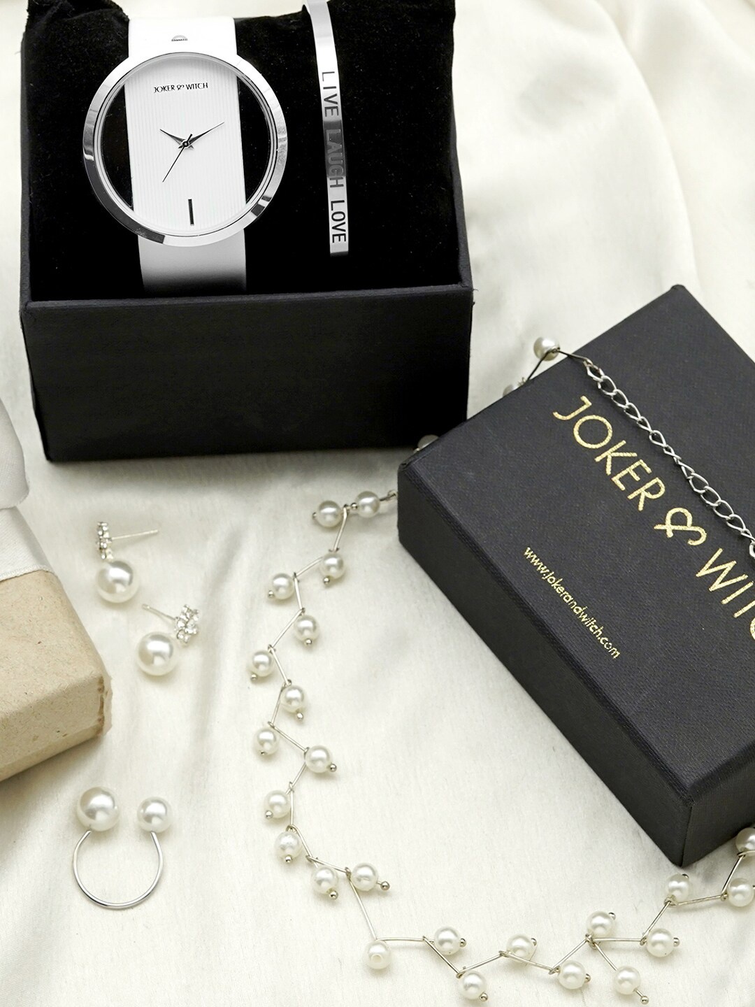 JOKER & WITCH Women White & Silver-Toned World Is Ours Love Stack Watch Gift Set JWLS239