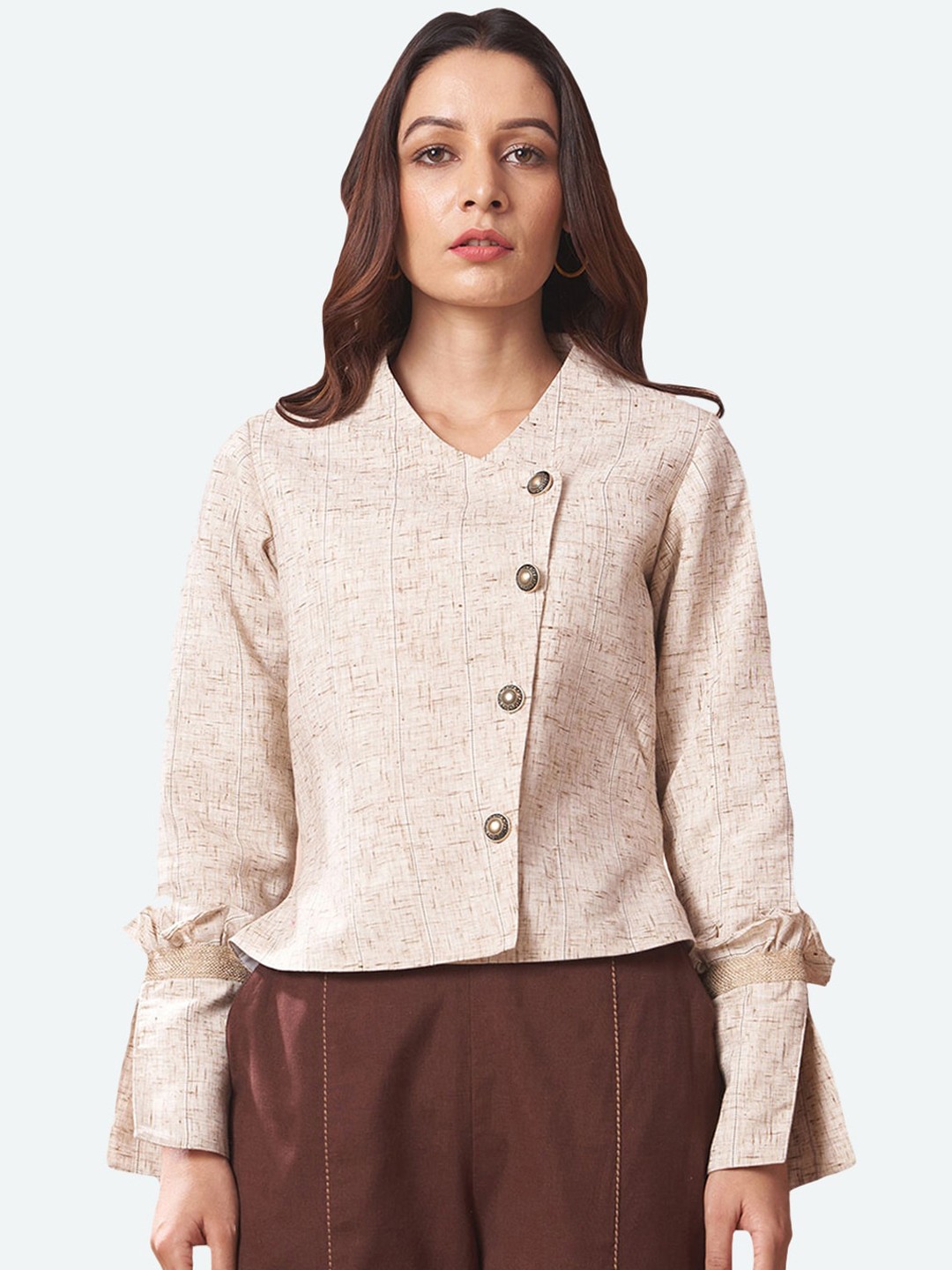 

DEEBACO Women Beige Printed Crop Tailored Overlap Jacket
