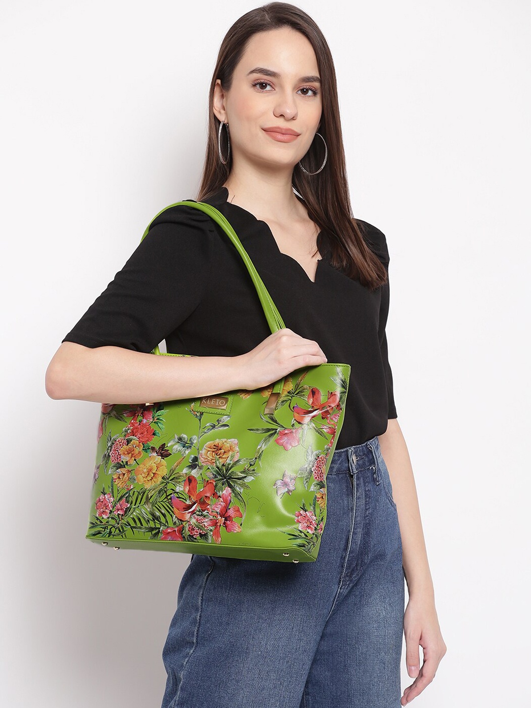 

KLEIO Green & Pink Floral Printed Structured Tote Bag