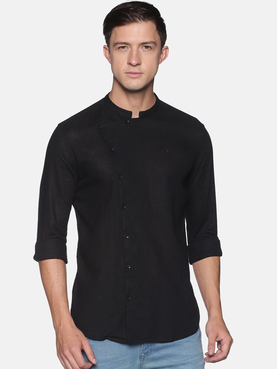 

SHOWOFF Men Black Solid Comfort Slim Fit Casual Shirt