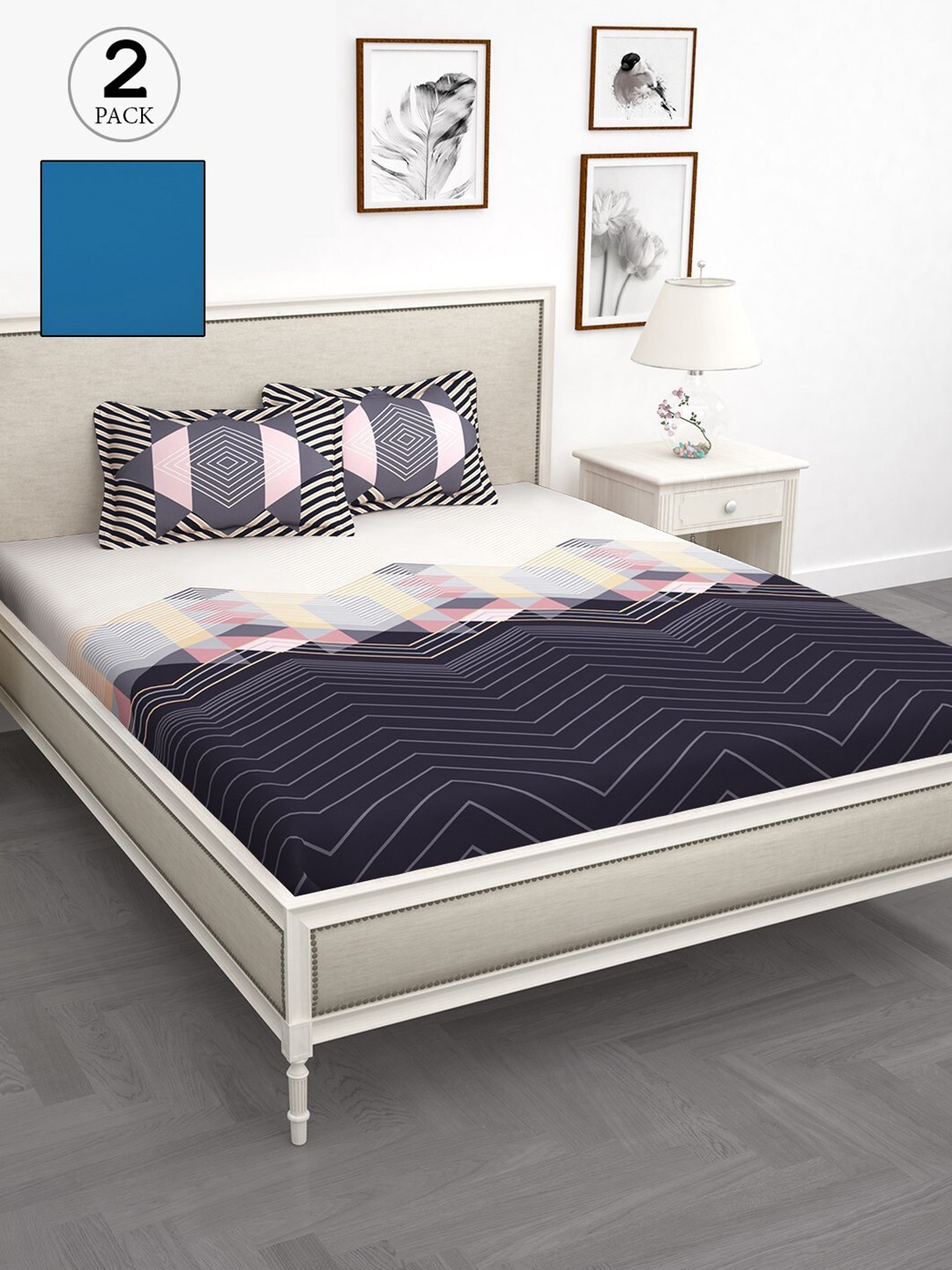 

Story@home Blue & White Geometric 210 TC 2 King Bedsheet with 4 Pillow Covers