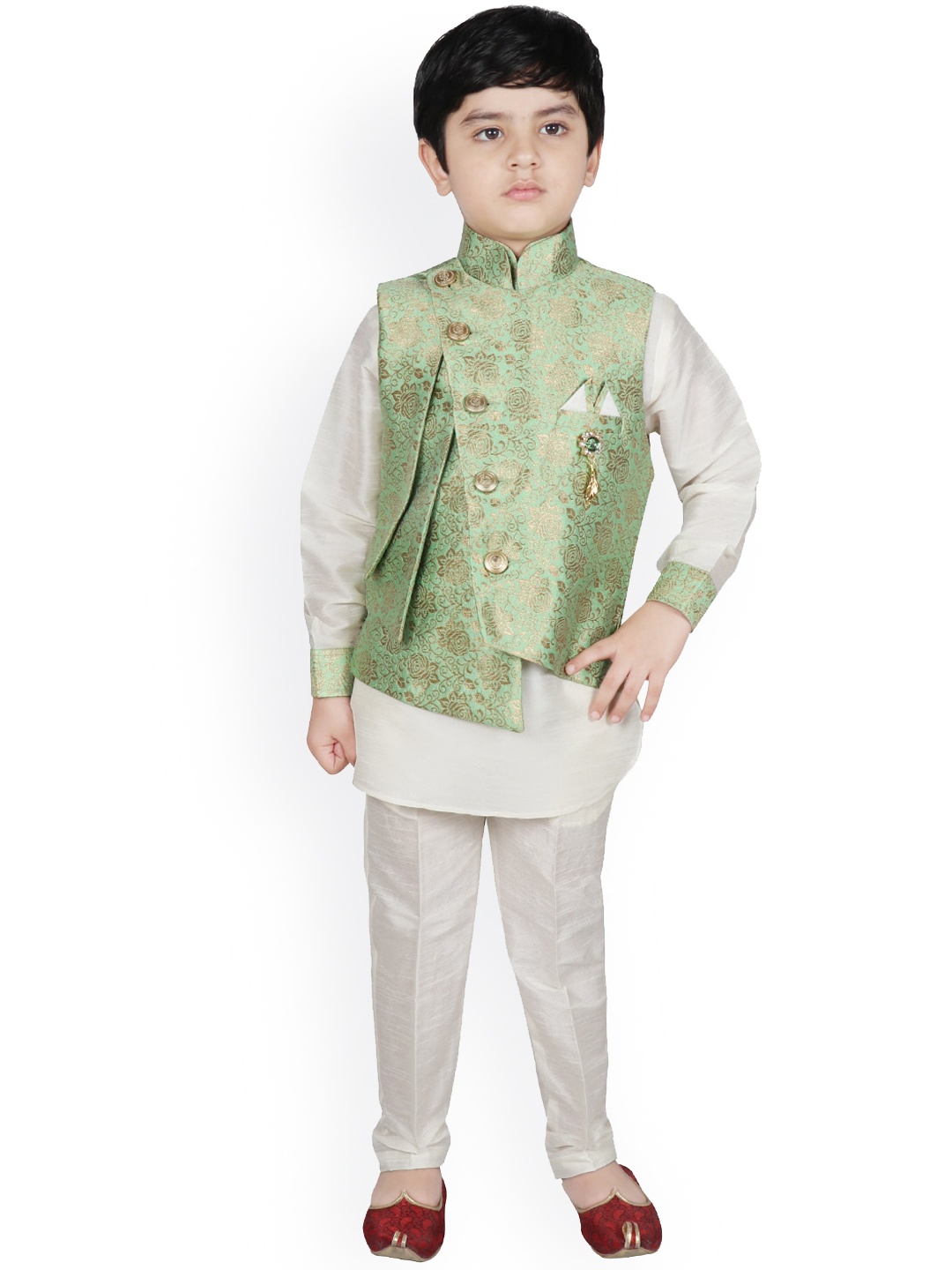 

SG YUVRAJ Boys Green Floral Raw Silk Kurta with Trousers