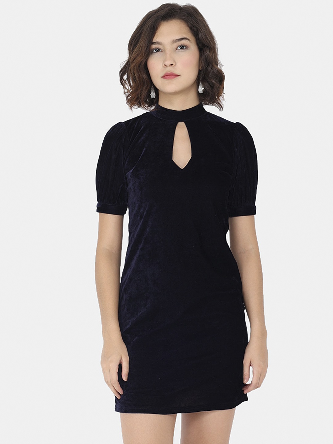

Trend Arrest Women Solid Blue Velvet Bodycon Dress
