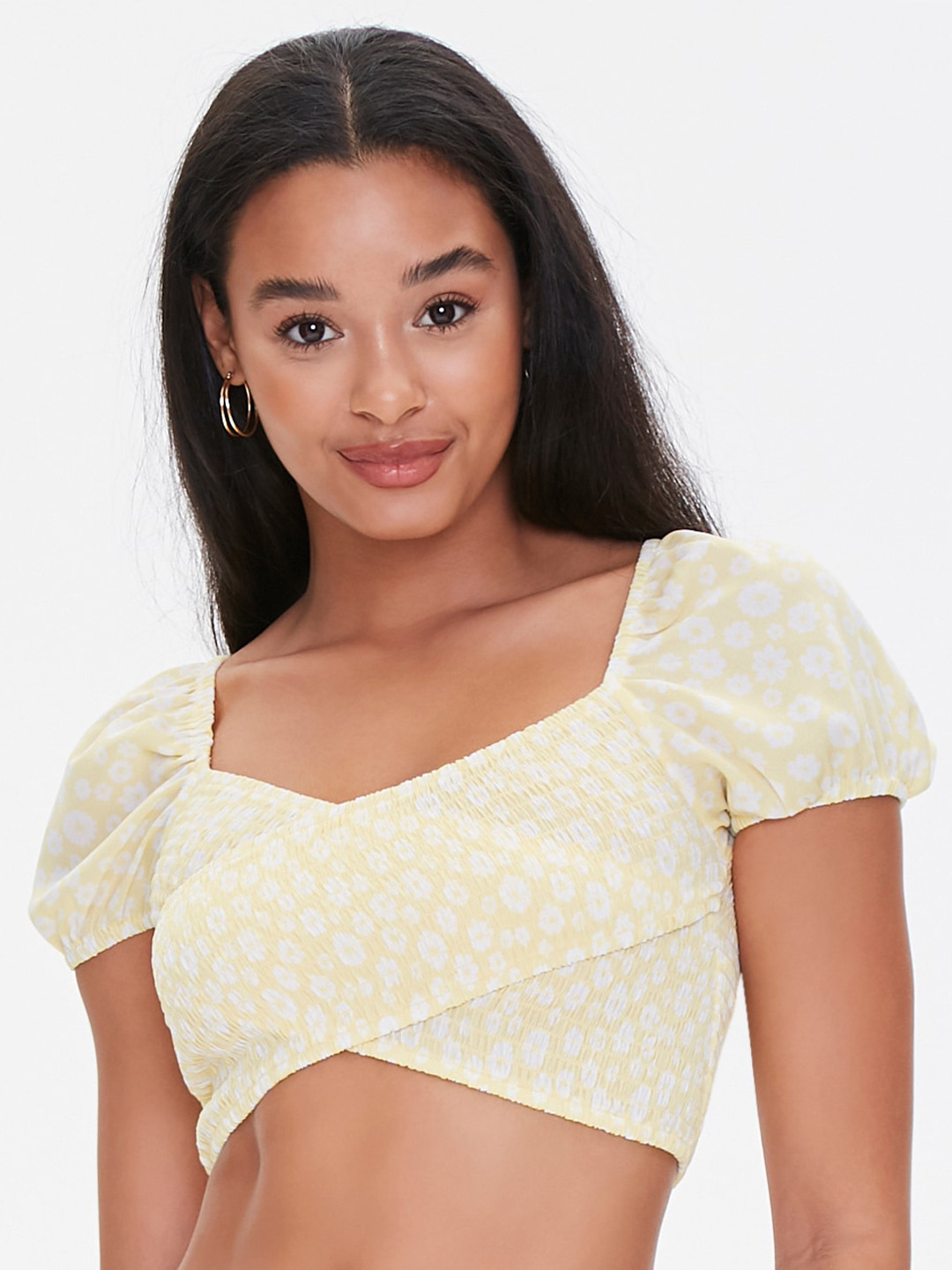 

FOREVER 21 Women Yellow & White Floral Printed Sweetheart Neck Wrap Crop Top