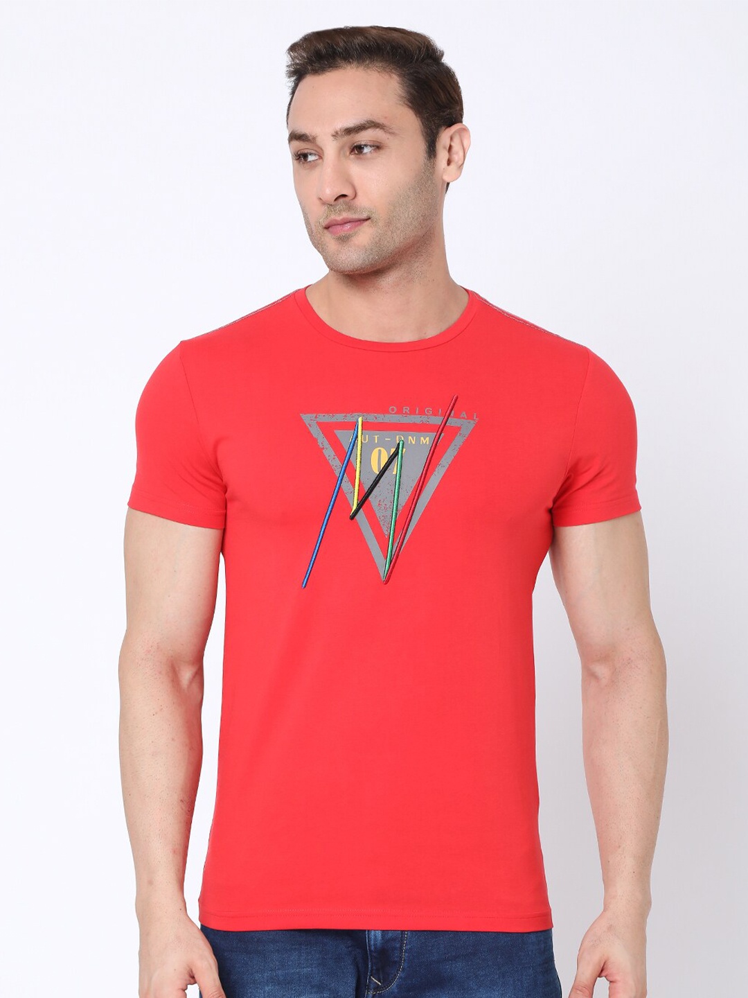 

Rex Straut Jeans Men Red Printed Slim Fit T-shirt
