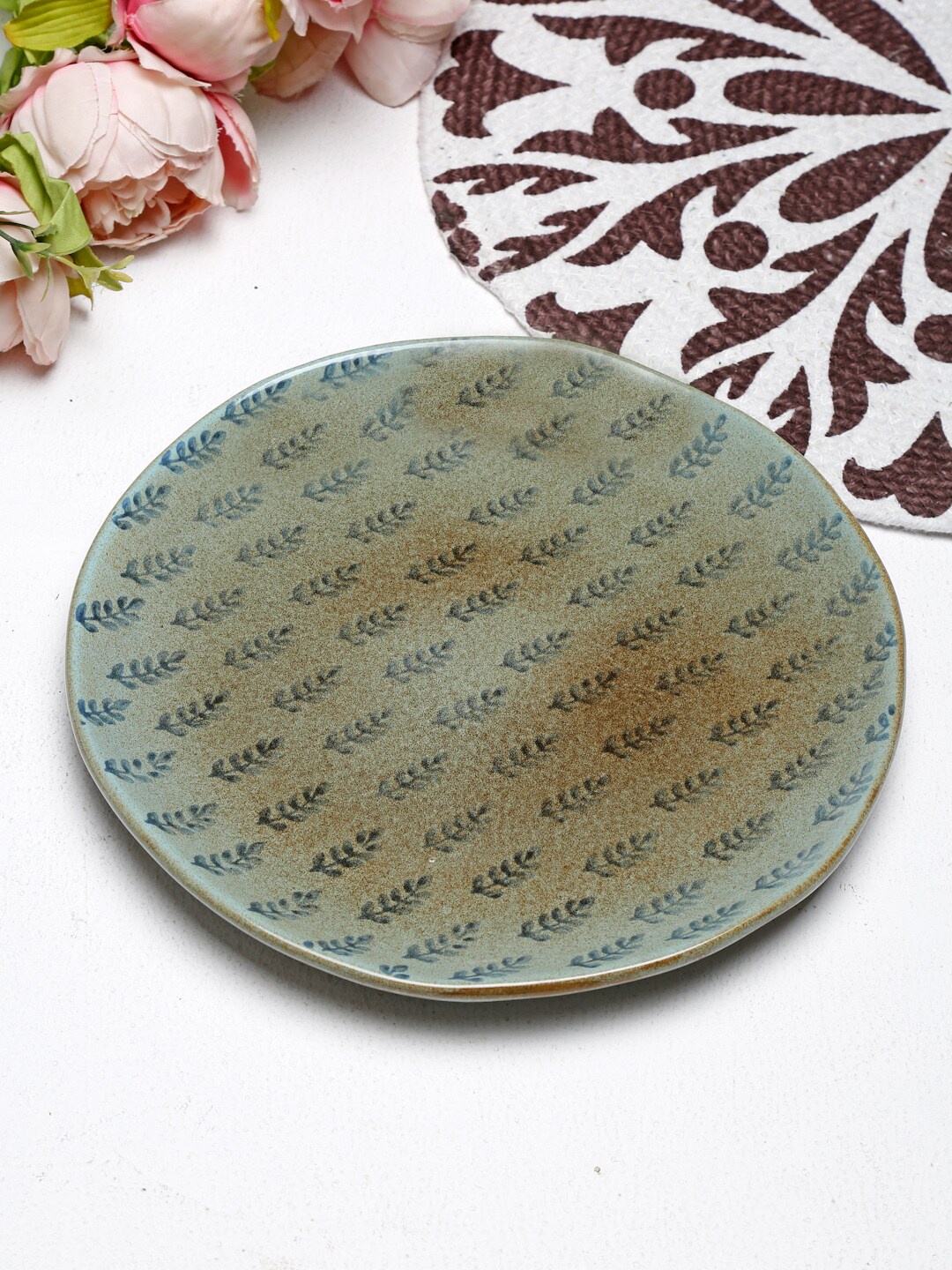 

Fabindia Blue & Green 1 Piece Mudrita HandPainted Ceramic Matte Plate