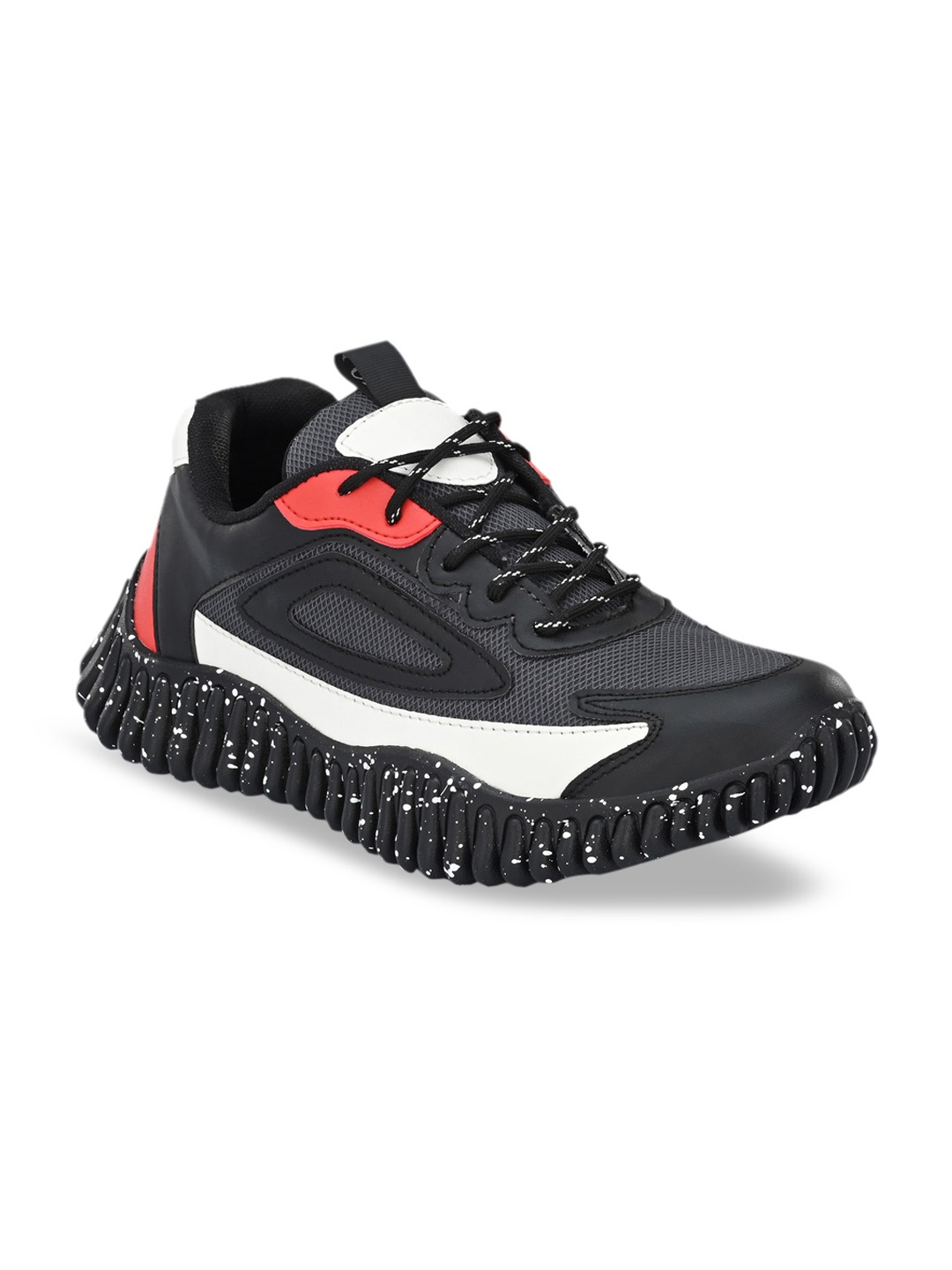 

mr.wonker Men Black and White Colourblocked Sneakers