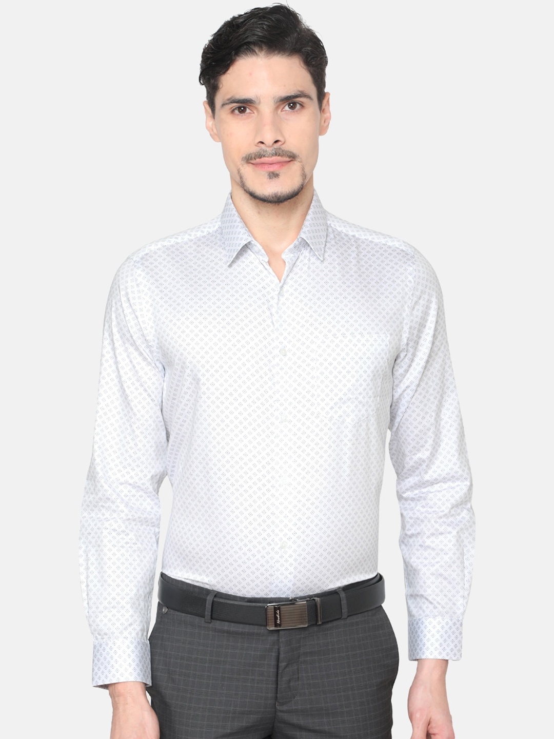 

J Hampstead Men White Slim Fit Printed Cotton Formal Shirt