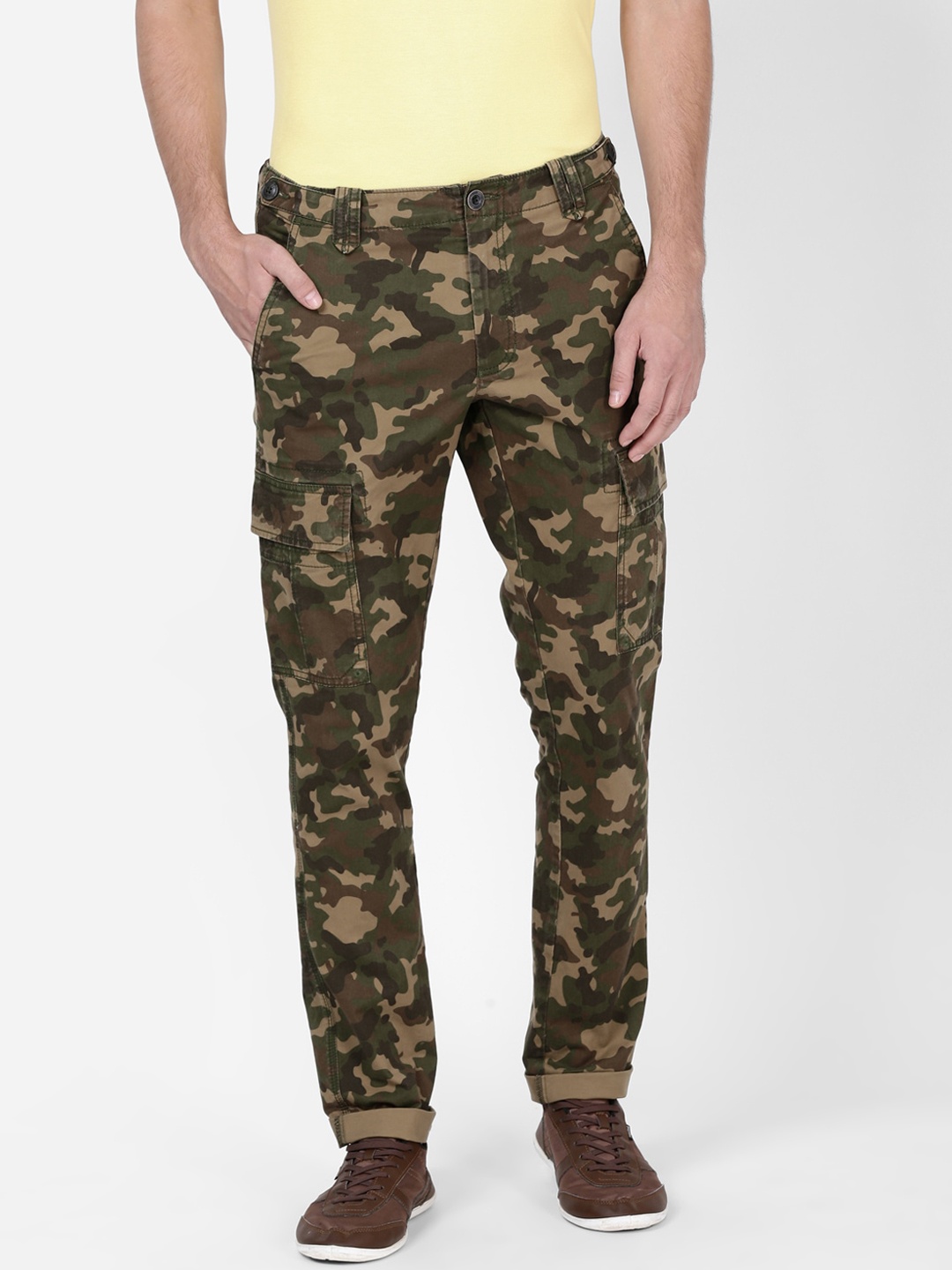 

t-base Men Olive Green Camouflage Printed Slim Fit Cargos Cotton Trousers