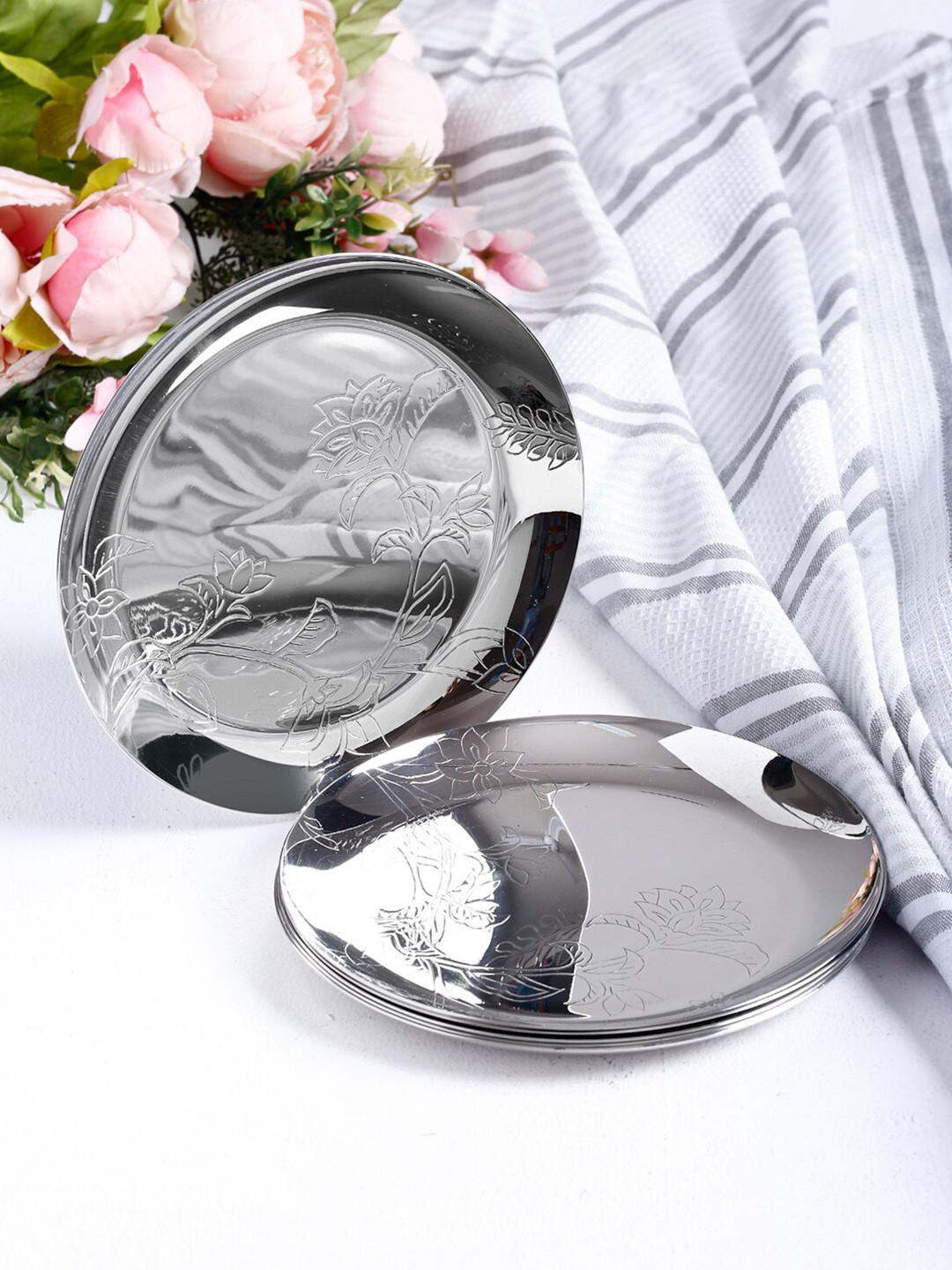 

ARTTDINOX Steel-Toned 6 Pieces Stainless Steel Glossy Royal Lapiz Dinner Plates