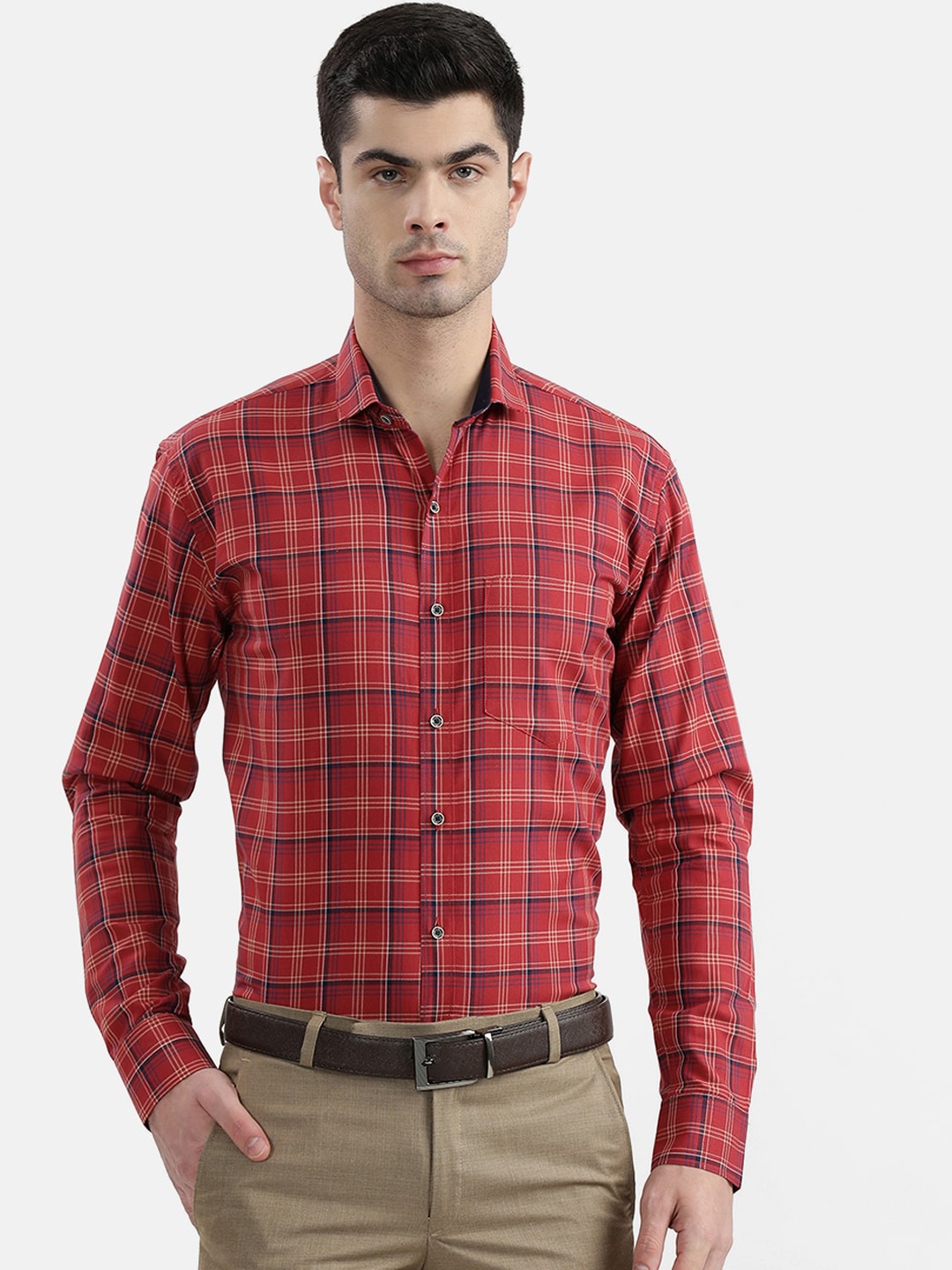 

V2 Value & Variety Men Maroon Slim Fit Tartan Checks Checked Casual Shirt
